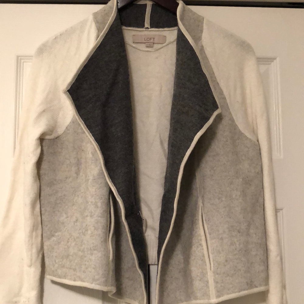 LOFT size M blazer sweater